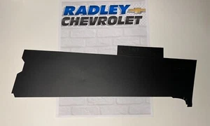 NEW OEM GM SONIC FRONT DOOR- BLACK OUT TAPE RIGHT GMC 95173683 - Picture 1 of 1