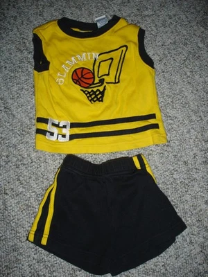 Miniwear Tank & Shorts Set 2 piezas Conjunto 3/6m Meses Baloncesto Amarillo/Azul Marino Foto 1 de 4