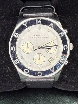 “MARC” DE MARC JACOBS MBM 1189 - Reloj de Diseñador - NUEVO AR AZUL CRISTAL Y BATT. - Imagen 1 de 4