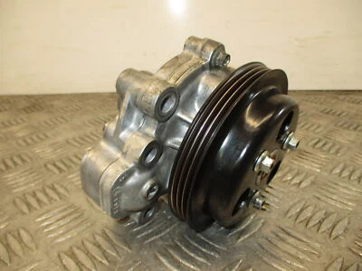 Mazda 6 MK3 2018 2,0 gasolina PE27. Bomba de agua 30K Foto 1 de 4