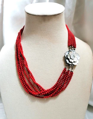 SPETTACOLARE COLLANA 6 FILI DI CORALLO BAMBÙ CHIUSURA A FIORE IN MADREPERLA. - Immagine 1 di 4