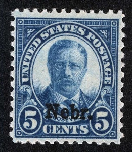 US Sc 674 Dark Blue 5¢ 1929 Nebr Overprint Original Gum Light Hinge Mark - Bild 1 von 1