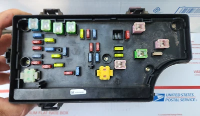 2011 2012 2013 2014 Jeep Patriot Compass Fusebox Fuse Box TIPM R4692342AD 2714 - Image 1 of 4