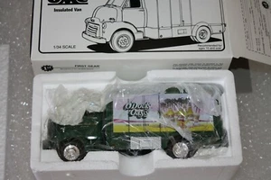 First Gear Anheuser Busch O'DOULS OASIS 1994 Brew 1952 furgoneta GMC 1:34 nueva en caja - Imagen 1 de 2