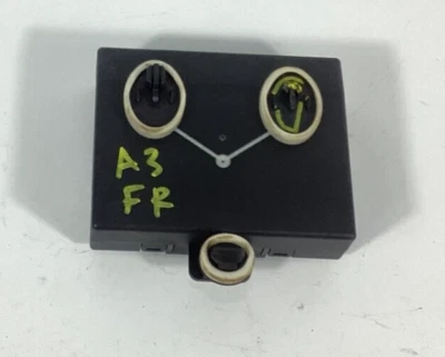 Módulo de control de puerta delantera derecha Audi A4 A5 2009-2012 8K0959792D OEM. Foto 1 de 4