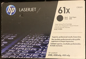Toner nero C8061X HP LASERJET 4100 nuovo mai aperto - Foto 1 di 3