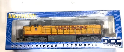Bachmann HO Scale UNION PACIFIC EMD GP40 Diesel Locomotive DCC EQUIPPED 60301 - Image 1 of 4
