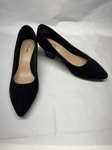 Zapatos de salón Clarks Teresa Step para mujer de gamuza negros sin cordones de 2” tacón bloque talla 6M - Imagen 1 de 10