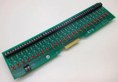 Rack de montaje de módulo de E/S de 24 canales Opto 22 PB24 000228X Foto 1 de 4