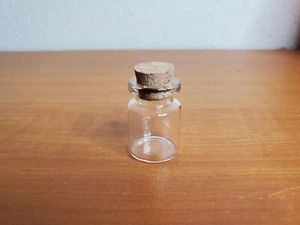40 piccole bottiglie di vetro con tappi, 5 ml piccole fiale trasparenti mini barattoli alti 3 cm - Foto 1 di 7