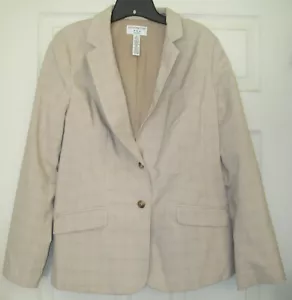 New w/out tag Size 14 Covington Tan/Beige/White Women's Pant/Jacket Suit - Picture 1 of 3