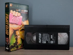 Fight Club (1999, VHS) - Brad Pitt, Edward Norton - Directed By David Fincher - Picture 1 of 8