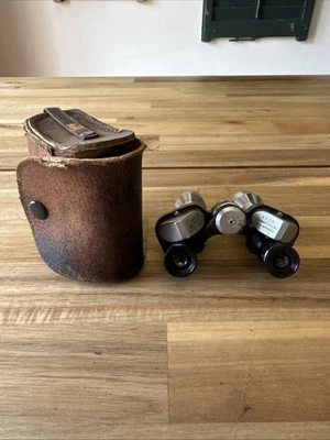 Vintage Binolux Binoculars 8x20 lightweight Coated Optics K-399892 W/case - Image 1 of 4