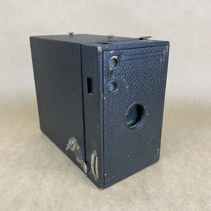Kodak No. 2c Brownie Antique Box Film Camera - Picture 1 of 7