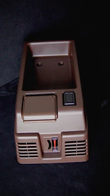 ЦЕНТРАЛЬНАЯ КОНСОЛЬ И ПЕПЕЛЬНИЦА TOYOTA LAND CRUISER LX FJ40 BJ40 BJ42 BJ41 BJ46 - Изображение 1 из 4