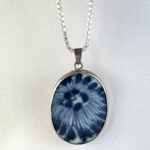 VTG 925 Silver Blue Ceramic Oval Pottery Pendant With 925 24” Chain Necklace - Picture 1 of 14