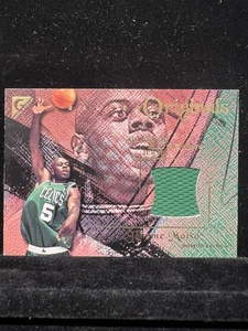 Parche de camisetas originales Jerome Moiso usado en el juego 2000-01 Topps Gallery #GO10 - Imagen 1 de 2