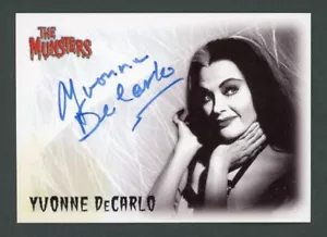 Yvonne DeCarlo The Munsters Lily Authentic Autogramm signed Rittenhouse AUTO - Bild 1 von 2