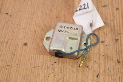 Regulador de tensão 1982 YAMAHA ET 340 ENTICER - Imagem 1 de 4