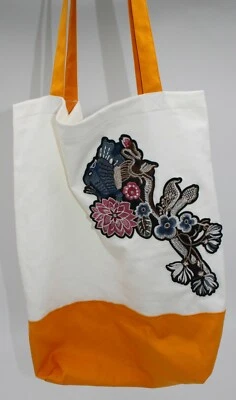 Bolso de Mano Hecho a Mano: Bolso Naranja y Blanco con Hermoso Parche de Peces Foto 1 de 3