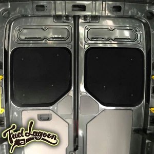 Thermal Barn Door Rear Screens 2 VW Crafter NEW 2019+  Silver black out - Picture 1 of 4