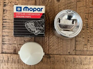 Mopar Dodge Plymouth B Cuerpo Nos Luz Domo Lámpara Lente Y Usado Parte 02292995 - Imagen 1 de 7