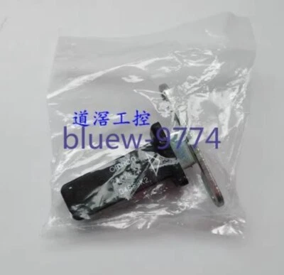 1PCS NEW Omron D4BS-K2 safety door switch key - Image 1 of 3