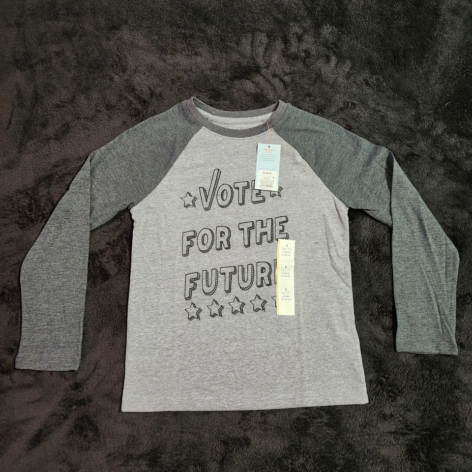 Cat & Jack Boys' Size Small Gray Vote for The Future Long Sleeve T-shirt