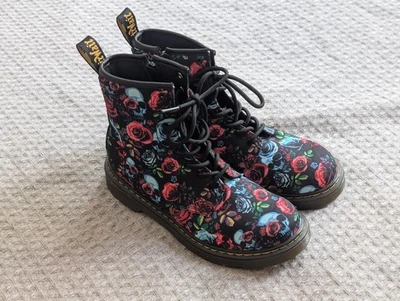 Dr. Martens Boots Womens Size 7 Black ROSEY Floral Skull Side Zip Canvas 1460 - Image 1 of 4