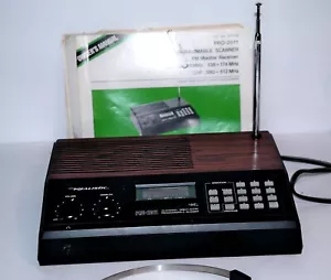 Realistic PRO-2011 20 Channel Direct Entry Programmable Scanner - Picture 1 of 5