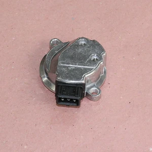 Camshaft Sensor suitable for Skoda Octavia 058 905 161 B - Picture 1 of 3