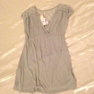 oh Baby by Motherhood: ärmellos, V-Ausschnitt, elastischer Bund, Spitzenbesatz Top: grau - Bild 1 von 5