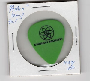 Smash Mouth 1999 2000 Astro Lounge Tour Green Guitar Pick - Picture 1 of 4