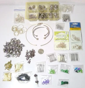 LARGE ASSORTMENT METAL SILVER & GOLD JEWELRY MAKING SUPPLIES - CHARMS - Picture 1 of 8
