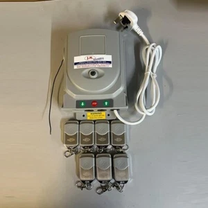 Neco Euro Remote Control System with 7 Remotes - Picture 1 of 3