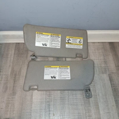 2005-2012 OEM NISSAN FRONTIER XTERRA SUNVISORS LEFT RIGHT PASSENGER DRIVER - Image 1 of 4