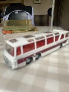 Dinky 954 Vega Major Luxury Coach - Picture 1 of 8