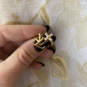 LV French Signature Motif Ring/ Size M/ 8 - Picture 1 of 5