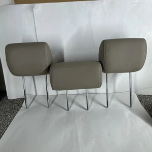 2013-2016 Hyundai Santa Fe Headrest Rear Second Row Set Grey Leather OEM - Bild 1 von 8