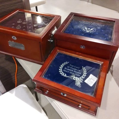 Kennedy U.S. half-dollar,,Barber Silver Halfs,,State Quarters Display Case LOT - Image 1 of 4