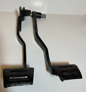 1965-1966 Chevelle Clutch and Brake Pedal Assemblies - Bild 1 von 5