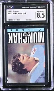 1985 TOPPS #253 MIKE MUNCHAK CGC 8.5 NM/MINT + RC ROOKIE OILERS 2493 - Picture 1 of 2