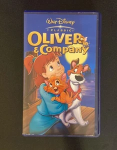 VHS WALT DISNEY "OLIVER AND COMPANY" VS4684 (A/N VS4684) usata - Picture 1 of 4