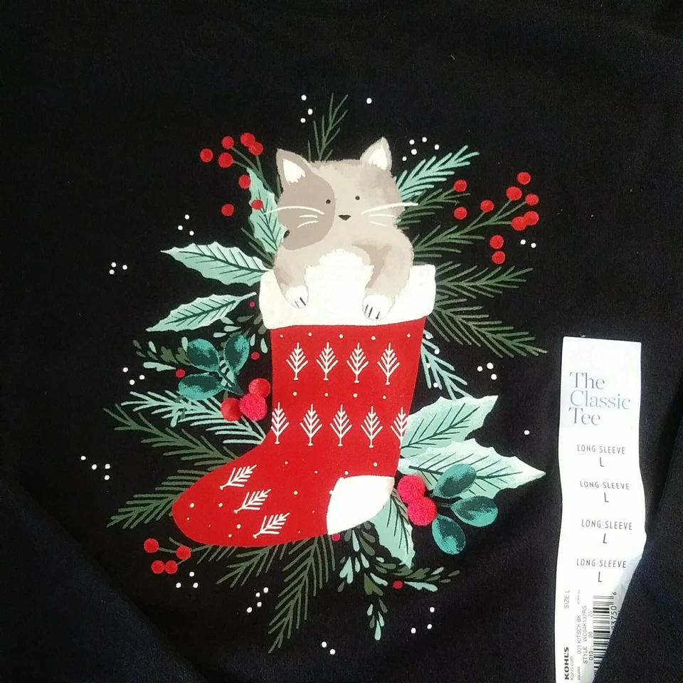 Womens Croft & Barrow Kitty Cat in Stocking Holiday Graphic Tee Size L