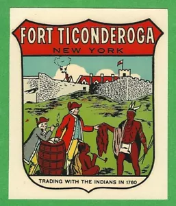VINTAGE ORIGINALE 1948 SOUVENIR COLORE ORO "FORT TICONDEROGA" NEW YORK DECAL ART - Foto 1 di 2