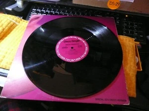 12" single record LP  Disco Single on Coumbia  Bruce Johnston - Pipeline VG+ - Imagen 1 de 2