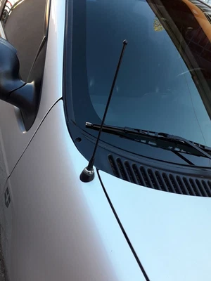 Mástil de antena de acero inoxidable negro de 9 pulgadas radio AM/FM para GMC Yukon & Envoy 2000-2015 Foto 1 de 4