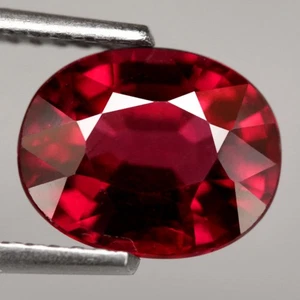2.58Ct. Natural Gemstone Garnet Purple Pink Oval Untreated Africa Glowing! - Picture 1 of 7