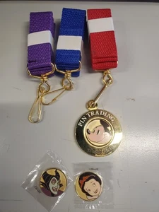 Vintage Disney, 2002 Pin Trading Disney Catalog Customized Medallion Lanyard Set - Picture 1 of 4