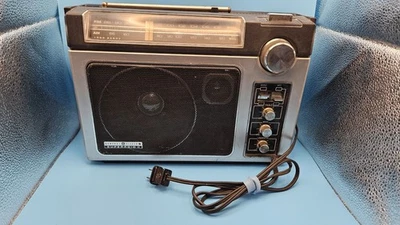 GE Superadio II General Electric AM/FM Super Radio 7-2885D Funciona LEER Foto 1 de 4